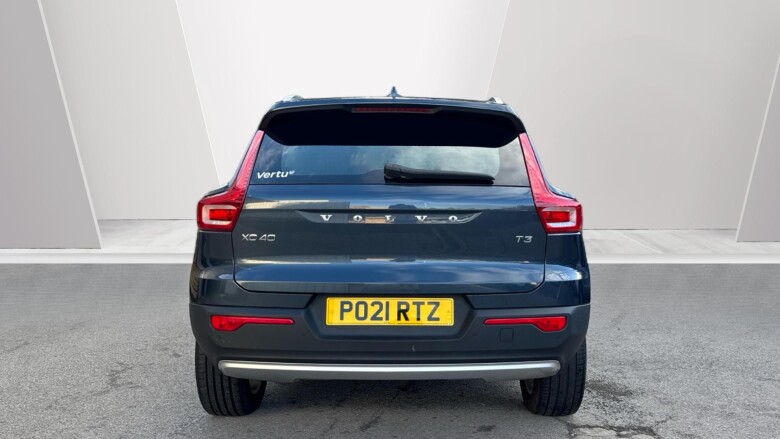 Volvo Xc40 1.5 T3 [163] Momentum 5dr Petrol Estate